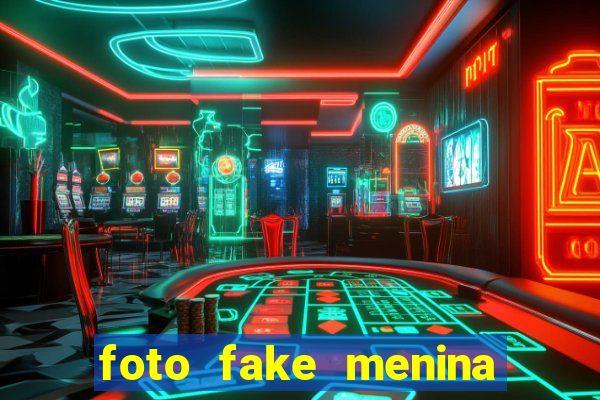 foto fake menina cabelo cacheado